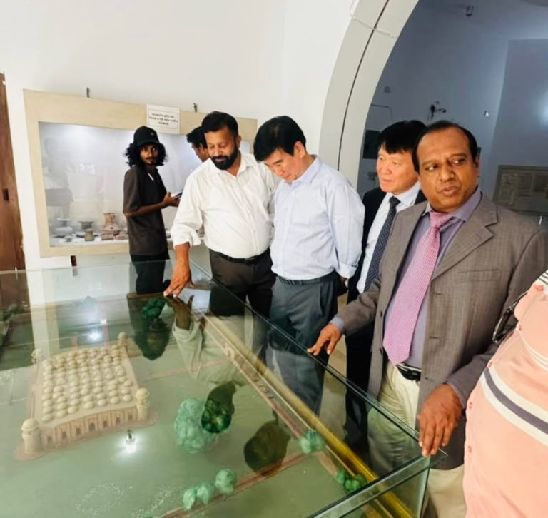 Visit to the Historic Sixty Dome Mosque and Museum 🇧🇩